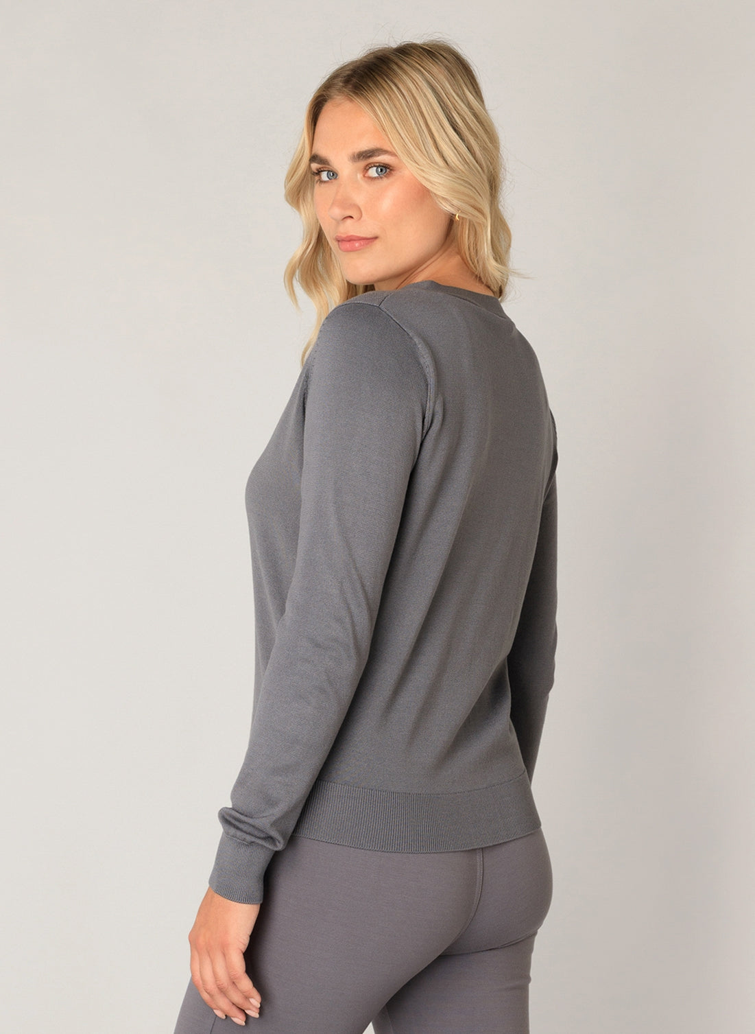Base Level - Strickjacke „Yvon“