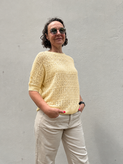 Red Button - Pullover